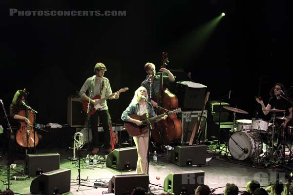 LAURA MARLING - 2011-11-04 - PARIS - La Cigale - Laura Beatrice Marling